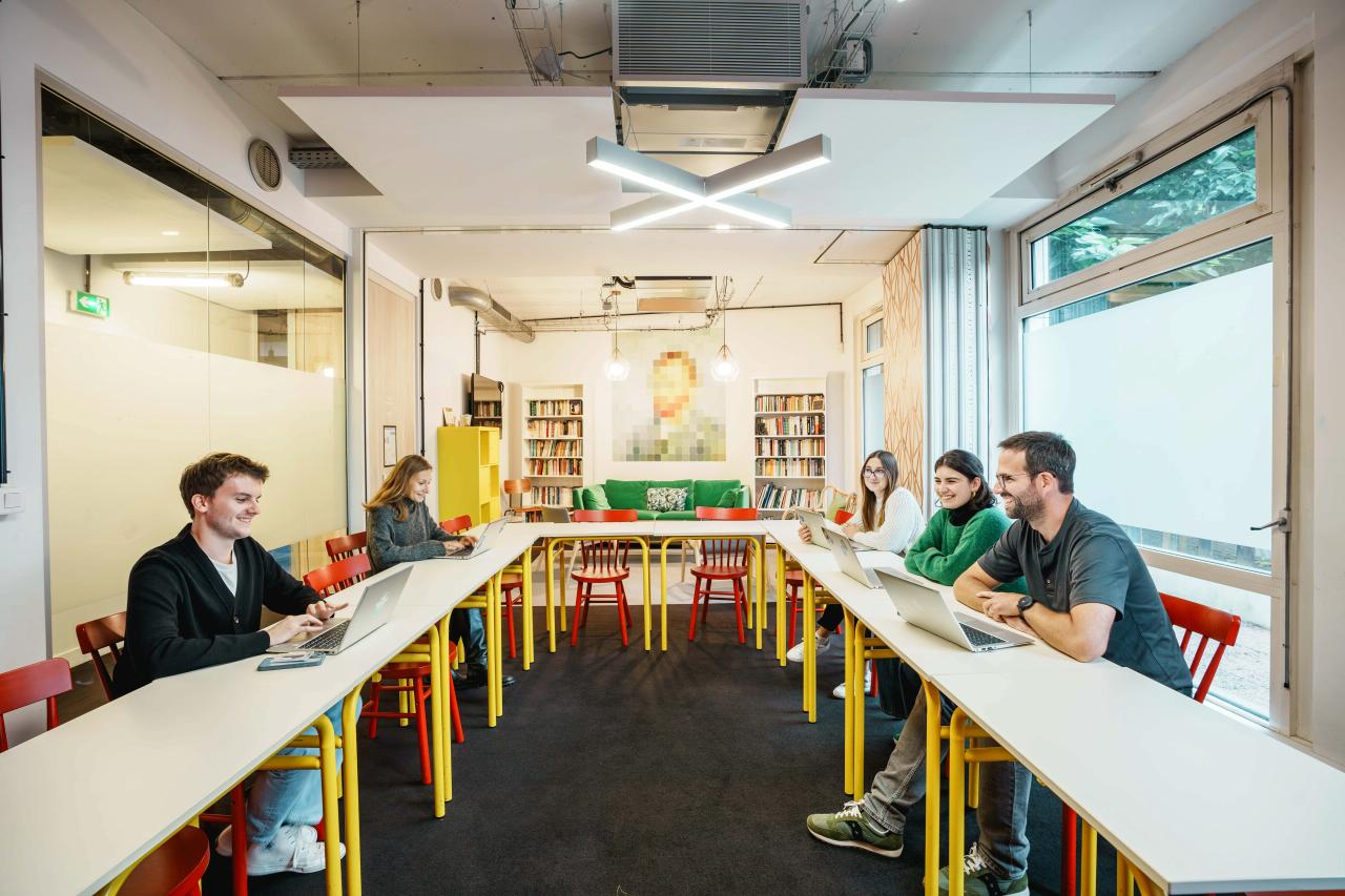 Coworking Issy-les-Moulineaux 6m² Location coworking Issy-les-Moulineaux Hauts-de-Seine OLBUR2119247 2